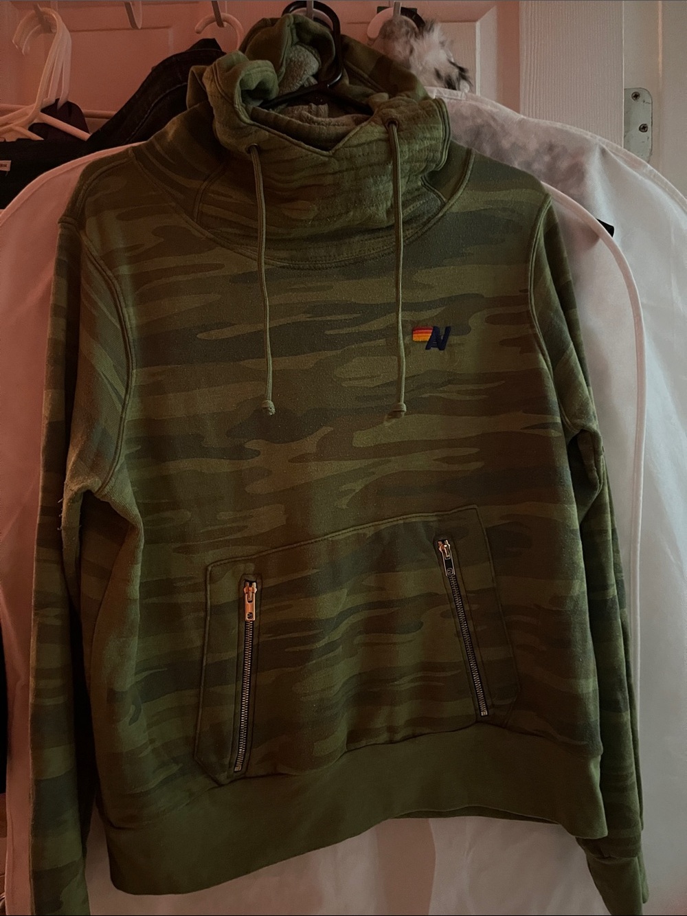 🌺SALE🌺 Aviator Nation Green Camo Pullover Hoodie with gold zippers size small i - Picture 8 of 14